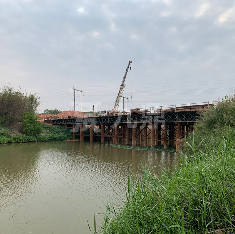 鋼便橋搭建后需進行相應的調(diào)整